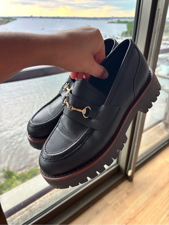 Steve Madden Shoes - Women’s Black Leather Lug-sole Bit Loafers